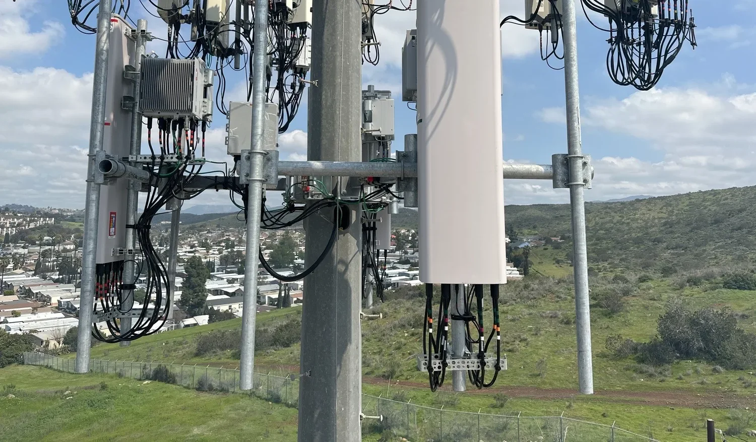 ANTELECOM Dish cellular site field work
